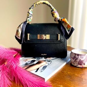 Aldo from Europe 🏬. Classical design and expensive, universal style